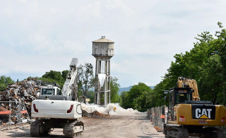 VIDEO: Demolition & reclamation - Demolición y Recuperación