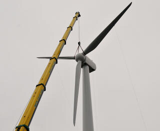 ATB 550.54 Wind Turbine-02.jpg