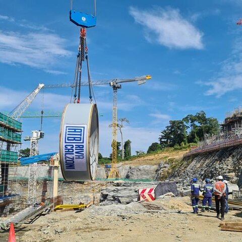 Instalación tuberías forzadas en Nachtigal