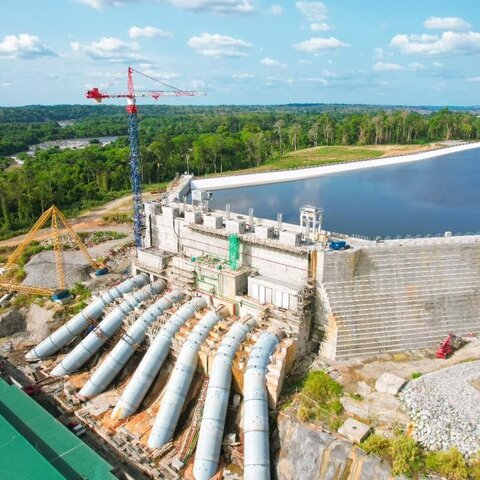 Instalación de las tuberías forzadas de Nachtigal finalizada
