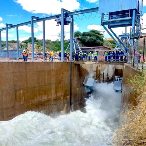 Proyecto de rehabilitación de la Presa de Massingir